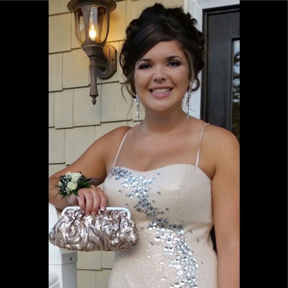 Prom, Wedding, Formal Cream mermaid gown. Back zip